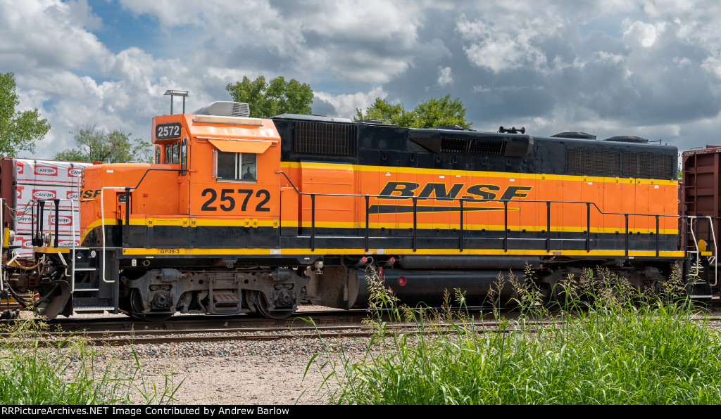 BNSF 2572